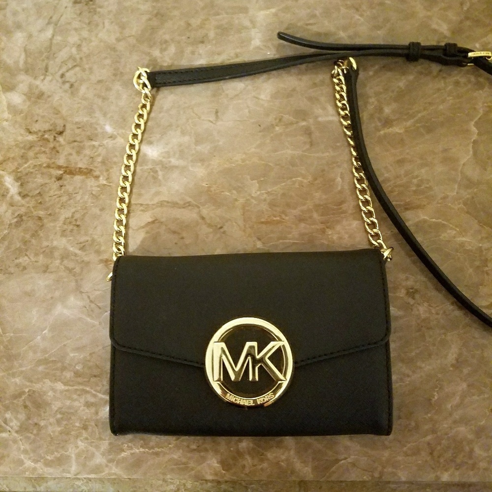 Michael Kors Hudson Large Phone Crossbody